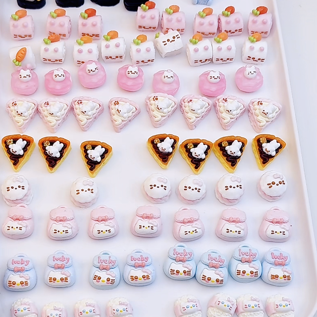 DIY Mini Stress Relief Squeeze Toy HandmdeGifts(Random shipoment,no repetitiom.)