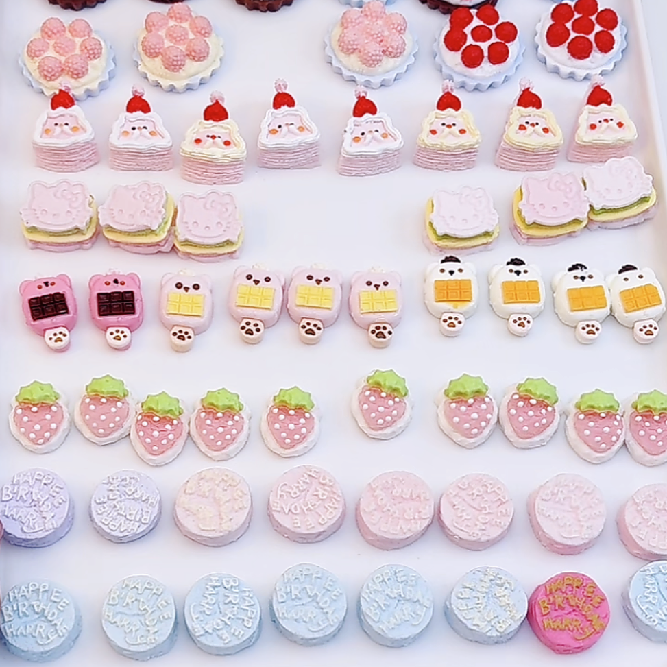 DIY Mini Stress Relief Squeeze Toy HandmdeGifts(Random shipoment,no repetitiom.)
