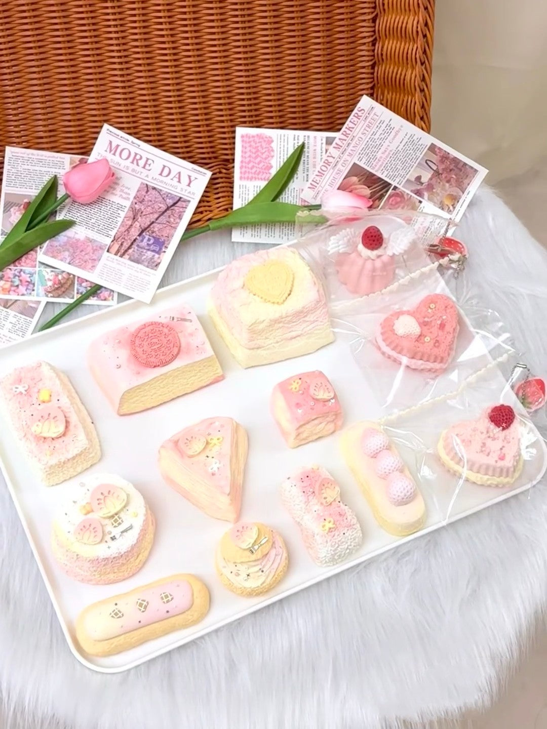 DIY Mini Stress Relief Squeeze Toy HandmdeGifts 10cover(you can choose the style by sending an email)