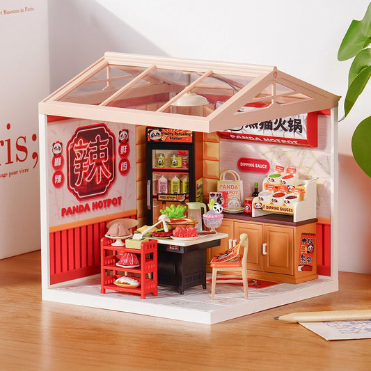 Panda Hot DIY Miniature House