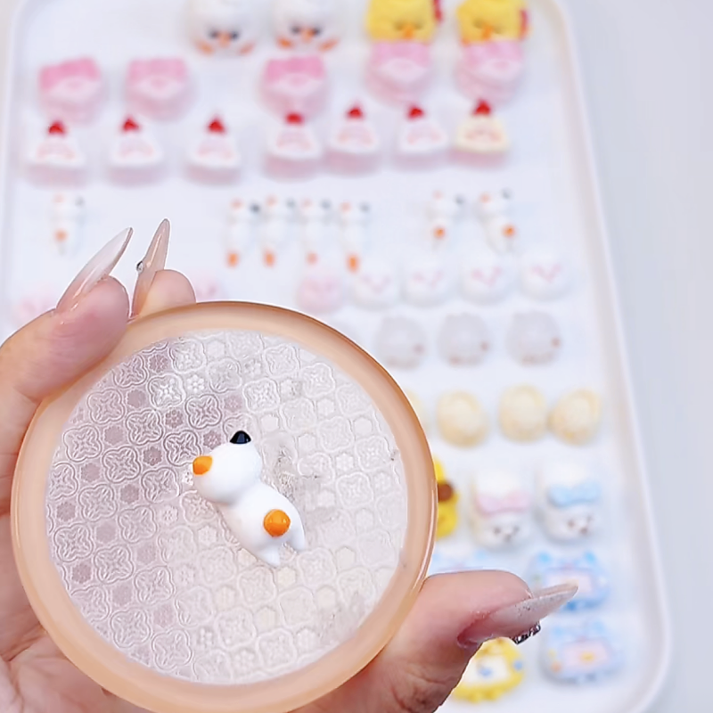 DIY Mini Stress Relief Squeeze Toy HandmdeGifts(Random shipoment,no repetitiom.)