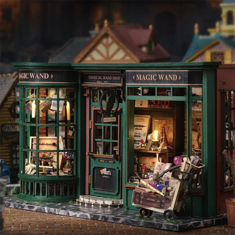 CUTEBEE 1:24 DIY Dollhouse Kit (Magic Shop)