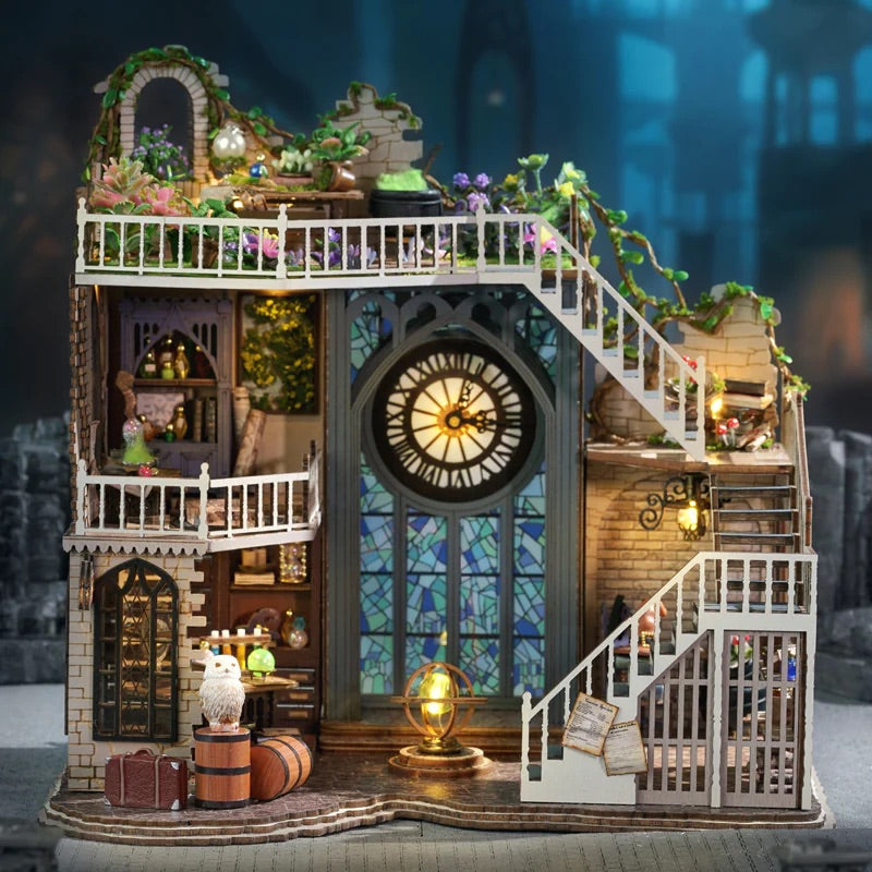 CUTEBEE 1:24 DIY Dollhouse Kit (Magic Workshop)