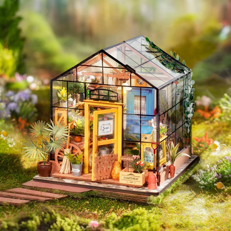 Cathy's Flower House DIY Miniature house