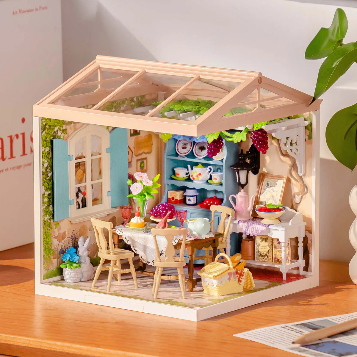 Midsummer Dream Yard DIY Miniature House